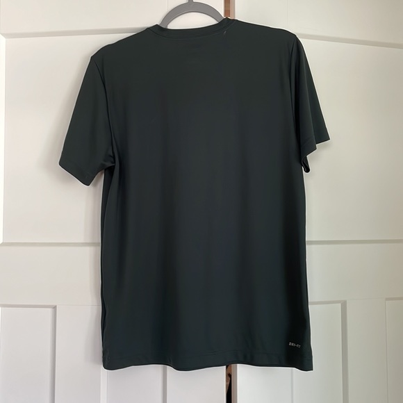 Nike Dri Fit Shirt - Picture 4 of 4